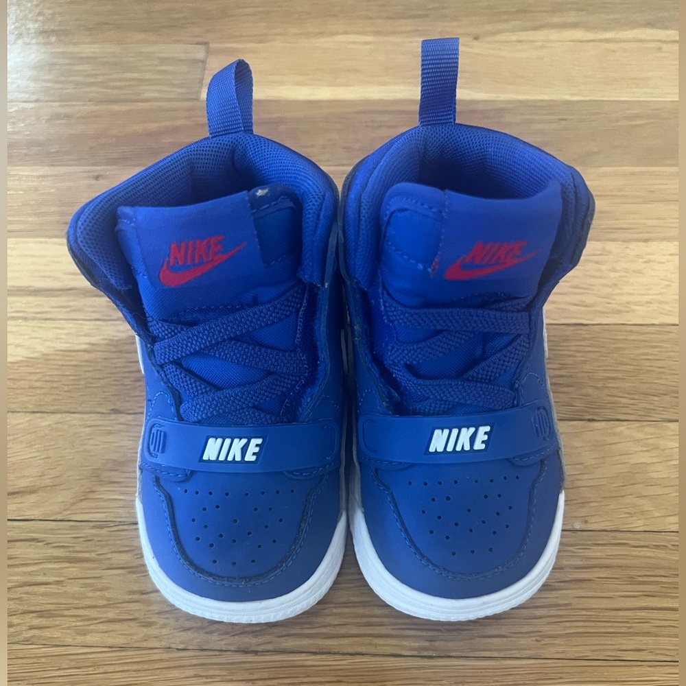 Jordan Legacy 312 Pistons TD Size 5C